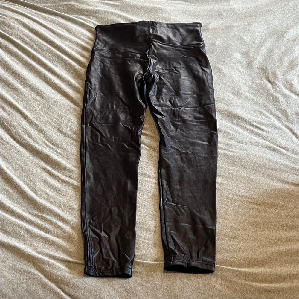 Spanx Women's leggings shiny black